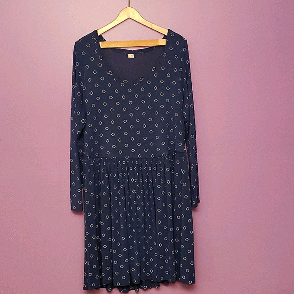 Long sleeve dress